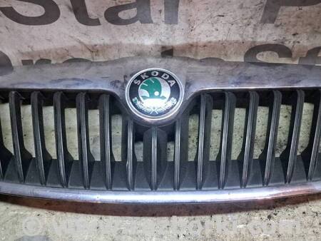 Решетка радиатора для Skoda Octavia A5 Київ 1Z0853668A9B9