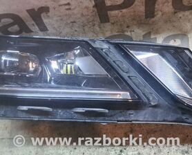 Фара передняя правая в сборе Skoda Octavia A7