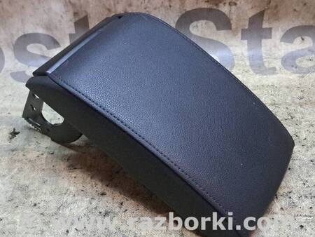 Подлокотник для Skoda Octavia A7 Київ 5E0864245E