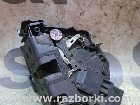 Замок двери передней левой для Ford C-Max Mk1, Mk2 Київ 3M5AR21813EN