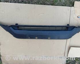 Решітка переднього бампера Toyota RAV-4 V XA50 (18-25)