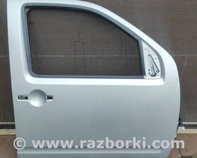 Дверь передняя правая Nissan Navara D40