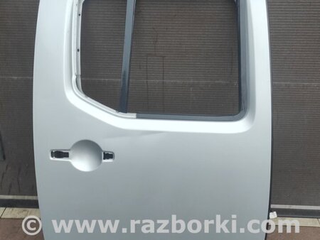 Дверь задняя правая для Nissan Navara D40 Київ 82100EB332
