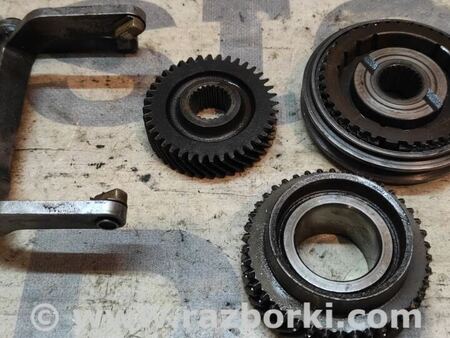 Шестерня КПП для Volkswagen Caddy III Typ 2K +рест (04-15) Київ 02T311158P