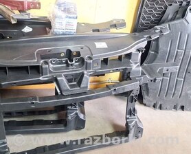 Передняя панель (Телевизор) Volkswagen Caddy III Typ 2K +рест (04-15)