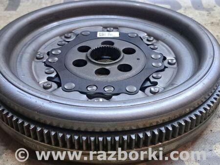 Маховик для Skoda Octavia A5 II 1Z (04-13) Київ 03L105266DE