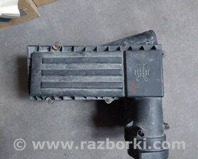 Воздушный фильтр (корпус) Volkswagen Caddy III Typ 2K +рест (04-15)