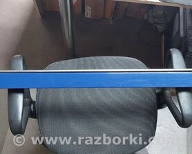 Направляюча середнього ролика рельса Volkswagen Caddy III Typ 2K +рест (04-15)