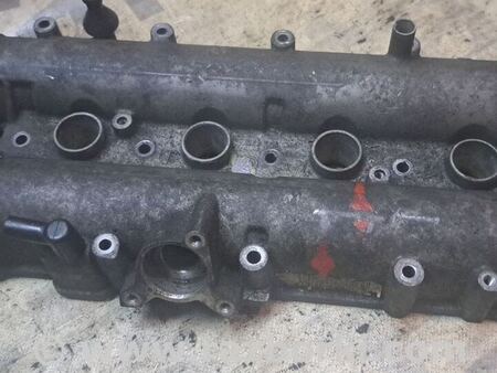 Клапанная крышка для Volkswagen Golf V Mk5 (03-08) Київ 03C103475AA