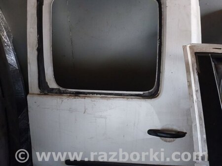Двері задні для Volkswagen Caddy III Typ 2K +рест (04-15) Житомир