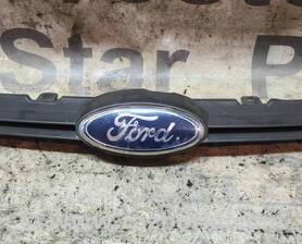 Решетка радиатора Ford Fiesta Mk6 (2008-2017)