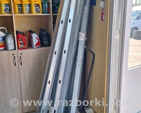 Поріг Volkswagen Caddy III Typ 2K +рест (04-15)