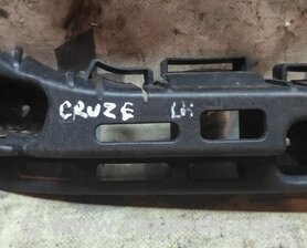 Кронштейн бампера Chevrolet Cruze J300 (08-16)