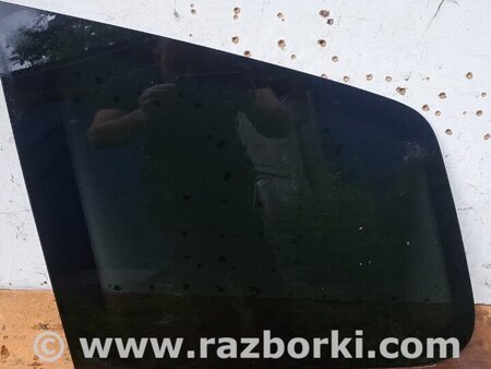 Стекло боковое глухое заднее правое для Ford C-Max Mk1, Mk2 Київ 1471461