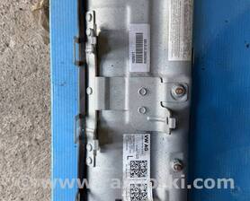 Подушка в коліна Volkswagen Golf VII Mk7 (12-20)