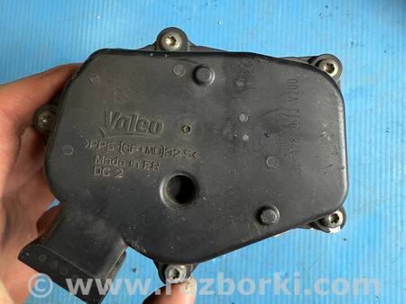 Дроссельная заслонка для Volkswagen Golf VI Mk6 (08-12) Костопіль 03L 128 063 J V200