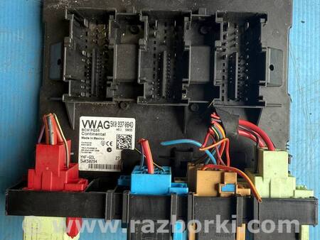 Блок комфорта для Volkswagen Golf VI Mk6 (08-12) Костопіль 5K0 937 084 D