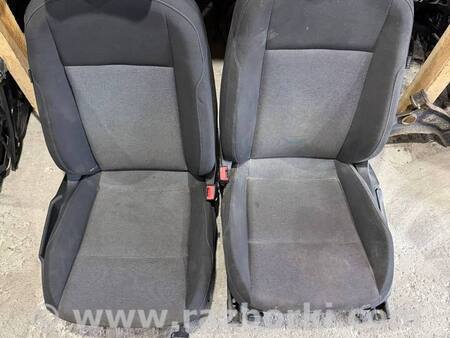 Передні сидіння сидіння для Volkswagen Golf VII Mk7 (12-20) Костопіль 5G4 881 105 M