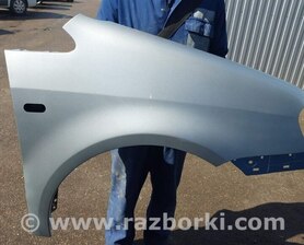 Крило переднє праве Volkswagen Caddy III Typ 2K +рест (04-15)
