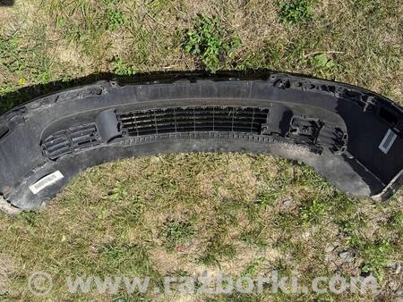 Передній Бампер перед для Volkswagen Golf V Mk5 (03-08) Костопіль 1k0 807 217