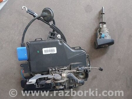 Замок двери передней левой для Volkswagen Caddy III Typ 2K +рест (04-15) Житомир