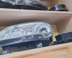 Фара передняя левая Volkswagen Caddy III Typ 2K +рест (04-15)
