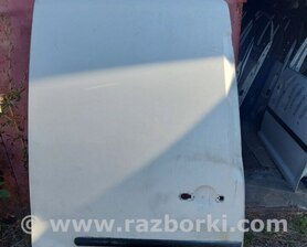 Двері праві задні Volkswagen Caddy III Typ 2K +рест (04-15)