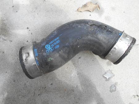 Патрубок системы охлаждения для Volkswagen Passat B6 (03.2005-12.2010) Львов 1K0145838D