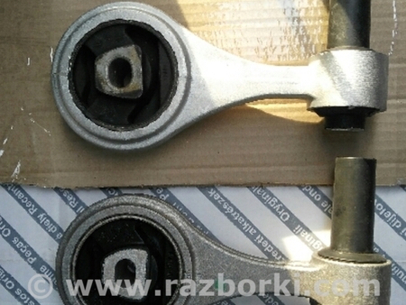 Подушка КПП для Fiat Doblo (Всі моделі) Киев