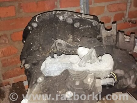 МКПП (механическая коробка) для Renault Scenic II Киев 8200128325