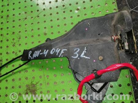 Замок двери задней левой для Toyota RAV-4 (00-05) Киев 6934042060