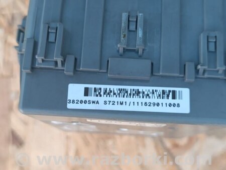 Блок предохранителей для Honda CR-V (07-11) Киев 38200-SWA-S72-M1