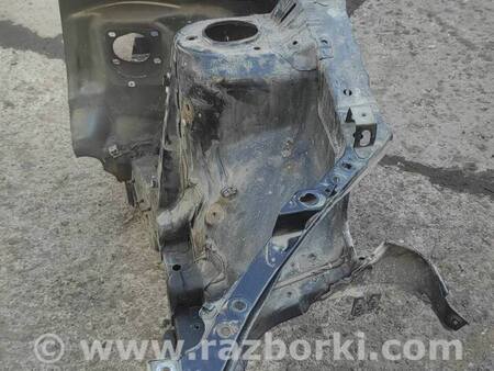 Передняя левая четверть для Toyota RAV-4 (05-12) Киев 5710242090