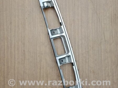 Накладка крышки багажника для Toyota Camry 70 XV70 (01.2017-...)  Киев 76811-33520