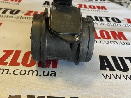 Расходомер воздуха для Audi (Ауди) A4 B6 - 8E5, 8EC (11.2000-11.2004) Львов 06C133471A, AFH75-01A