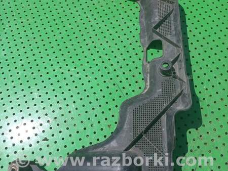 Декоративная крышка мотора для Volkswagen Golf IV Mk4 (08.1997-06.2006) Киев 06A119518