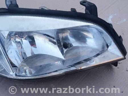 Фара передняя правая для Opel Zafira Киев 90582022