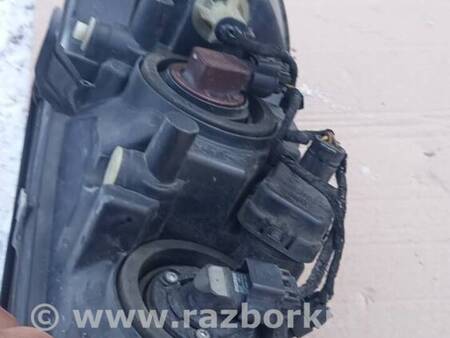Фара передняя правая для Opel Zafira Киев 90582022