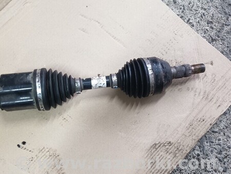 Полуось передняя правая для Opel Astra J (2009-2016) Киев 13335138