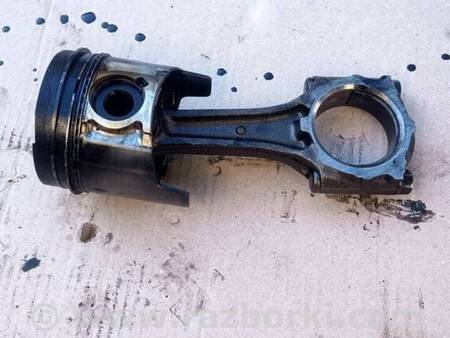 Шатун с поршнем для Opel Astra G (1998-2004) Киев Поршень шатун Opel Astra G 1.7DTI Y17DT