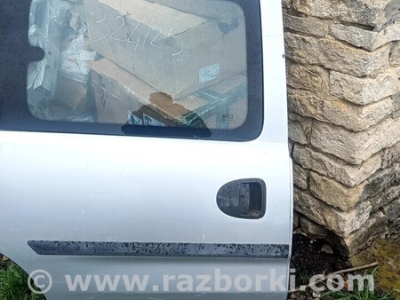 Дверь боковая правая для Opel Combo Киев дверь двери правая сдвижная Opel Combo C