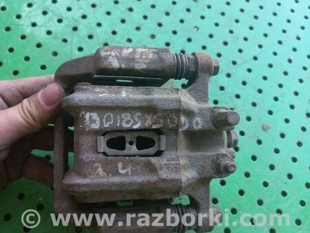 Суппорт задний правый для Honda CR-V (02-06) Киев 43018S9AA00