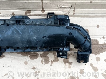 Крышка корпуса воздушного фильтра верх для Citroen C3 Киев 9812735680