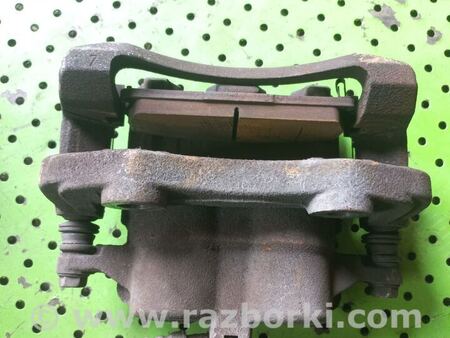 Суппорт передний правый для Nissan X-Trail T30 (2001-2008) Киев 410018H300