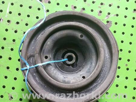 Опора заднего амортизатора для Nissan X-Trail T30 (2001-2008) Киев 552658H500