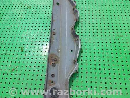 Кронштейн радиатора верхний для Toyota Camry 30 XV30 (09.2001-03.2006) Киев 5321633120