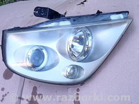 Фара передняя правая для SsangYong Rexton Киев Фара права SsangYong Rexton 2001-2006 8310208203