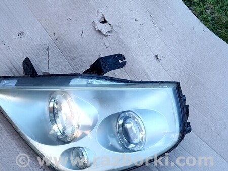 Фара передняя левая для SsangYong Rexton Киев Фара левая SsangYong Rexton 2001-2006 года 8310108102