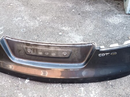 Накладка двери багажника для Opel Insignia Киев 13267290