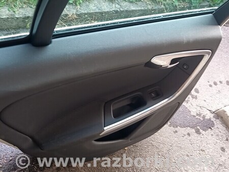 Дверь задняя левая для Volvo V60 Киев Двері задні ліві Volvo V60 2010-2018 31352771